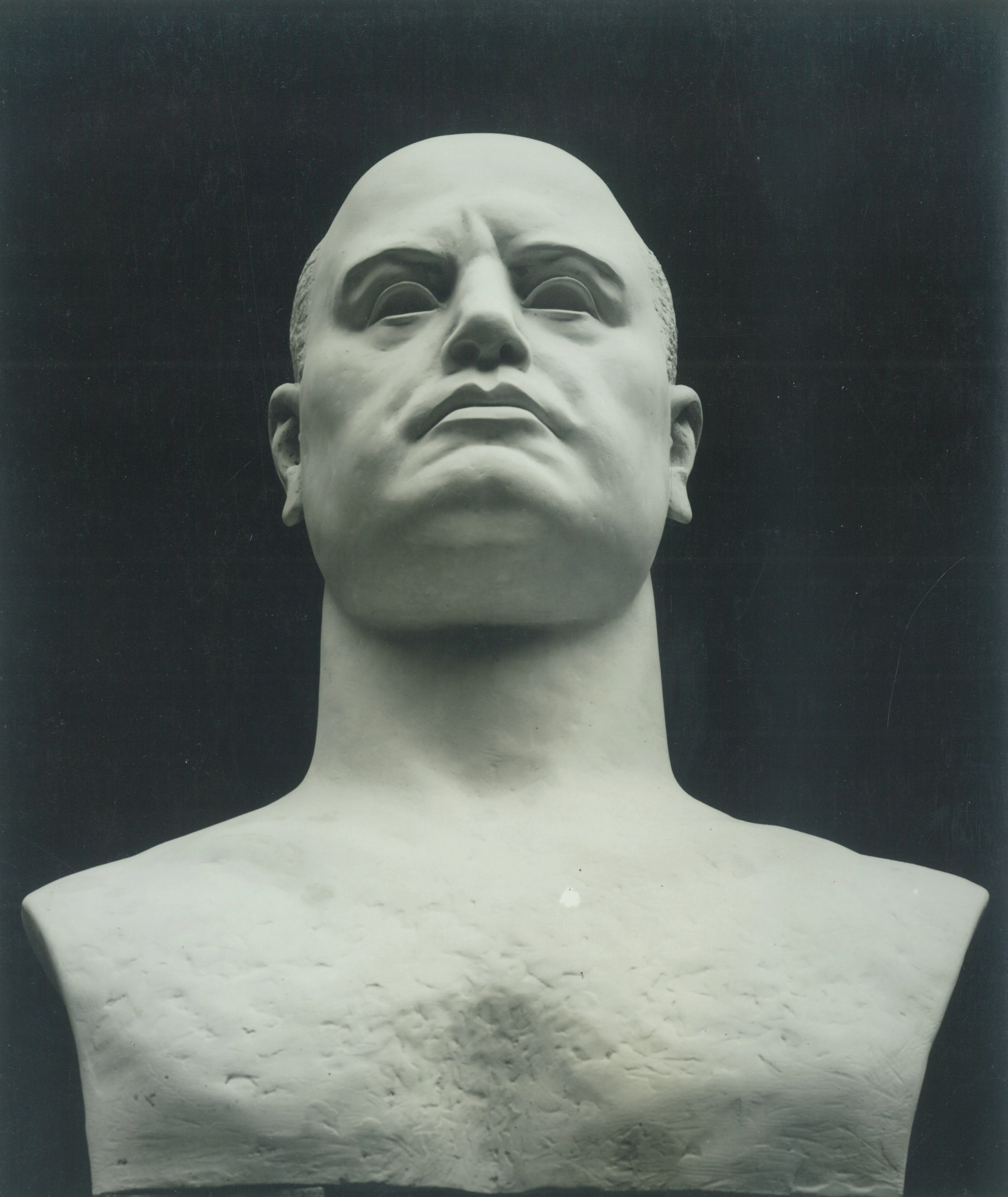 Busto di Mussolini